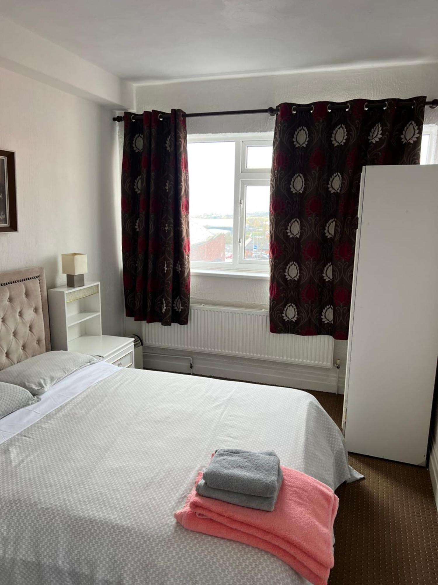 Barley Mow Hotel Pontefract Eksteriør bilde
