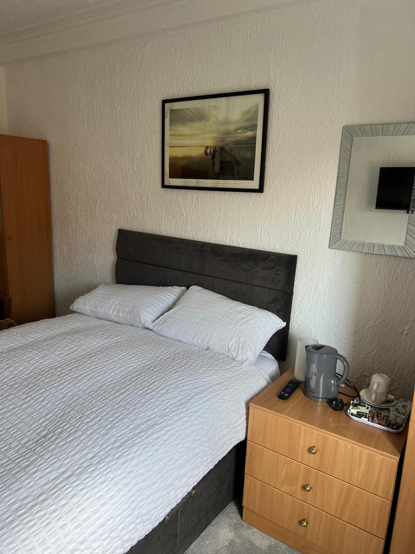 Barley Mow Hotel Pontefract Eksteriør bilde
