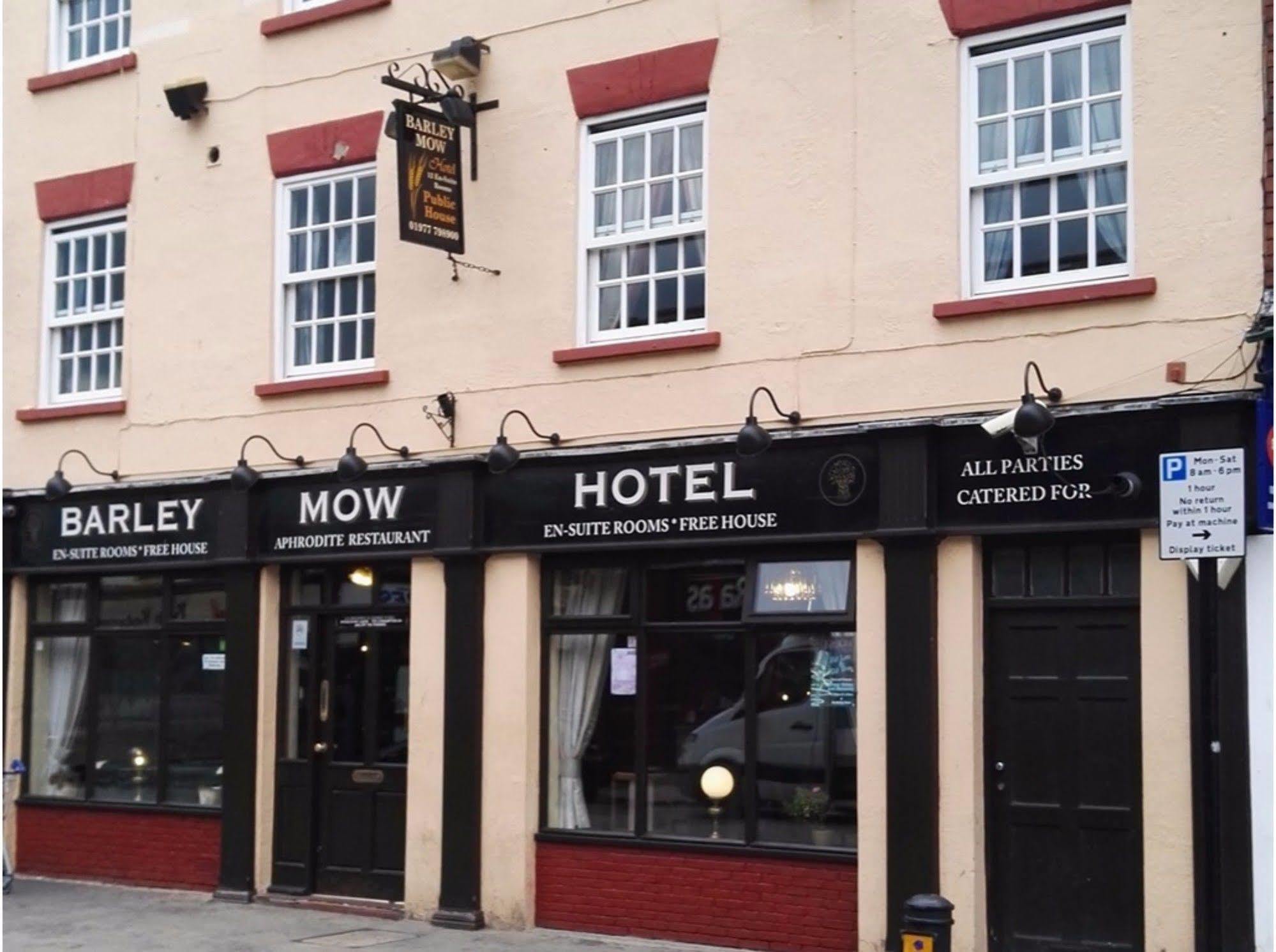 Barley Mow Hotel Pontefract Eksteriør bilde