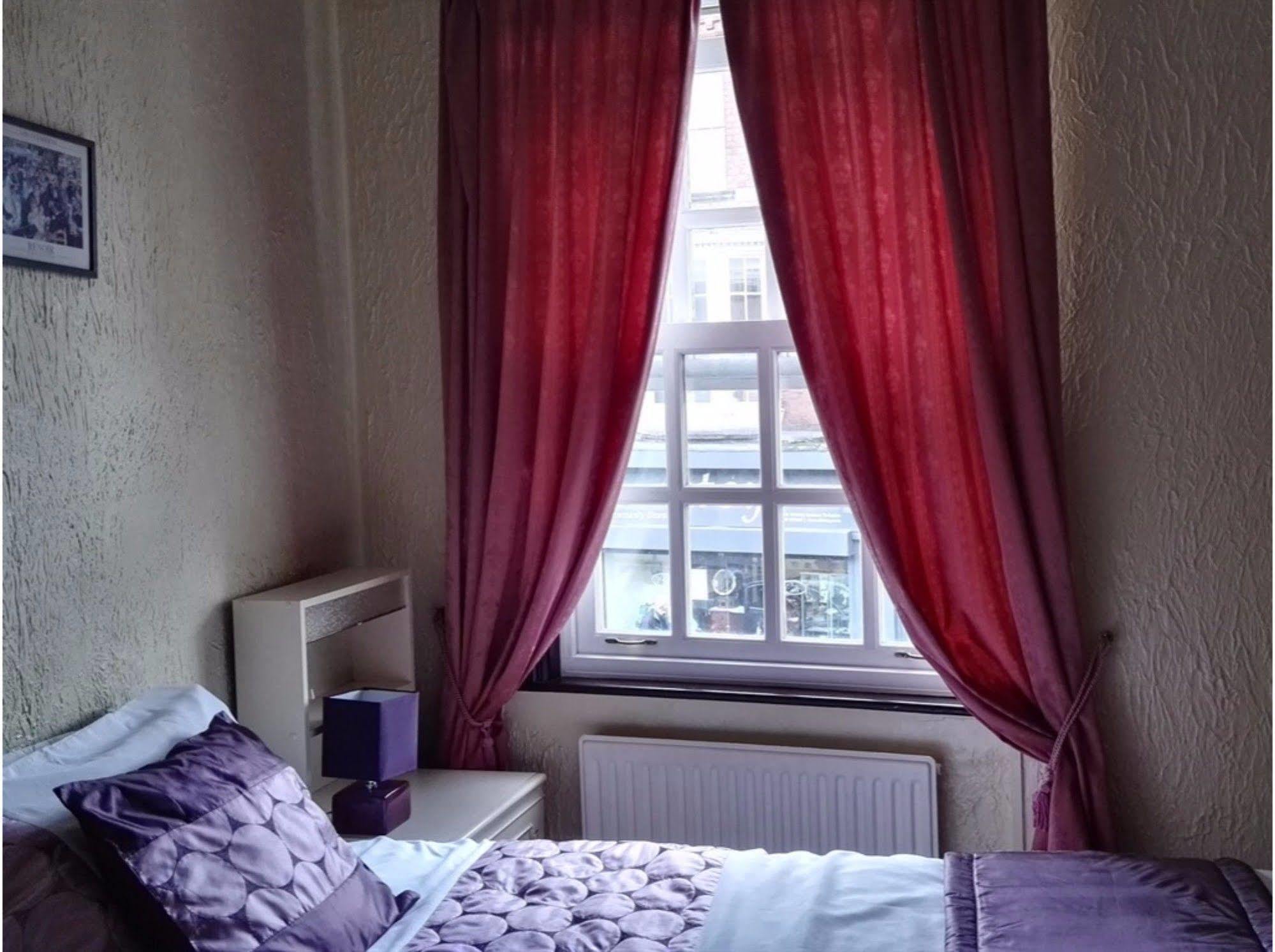 Barley Mow Hotel Pontefract Eksteriør bilde