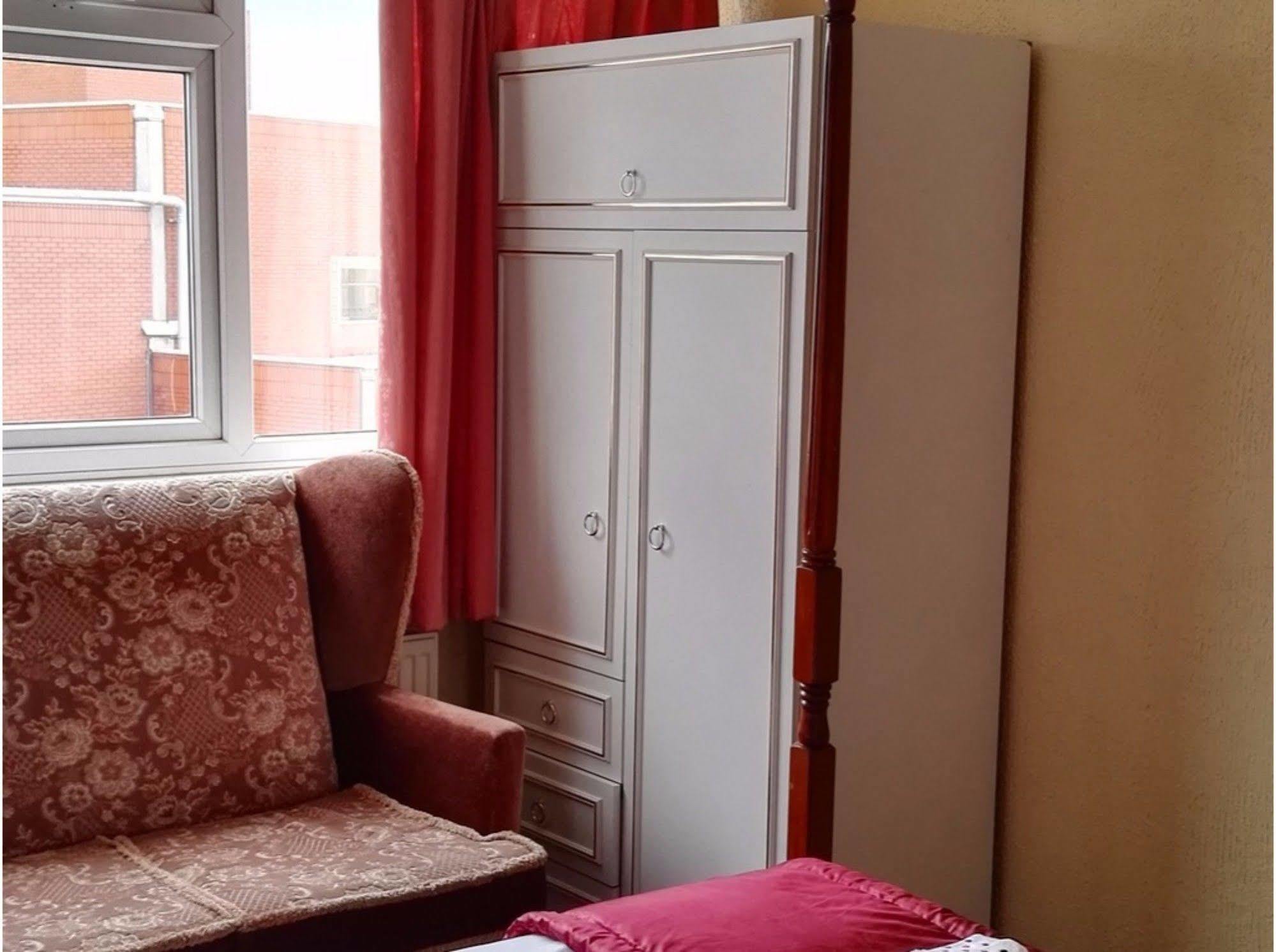 Barley Mow Hotel Pontefract Eksteriør bilde